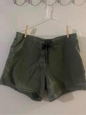 Women’s Green Lace Up Shorts Lightweight Hemp